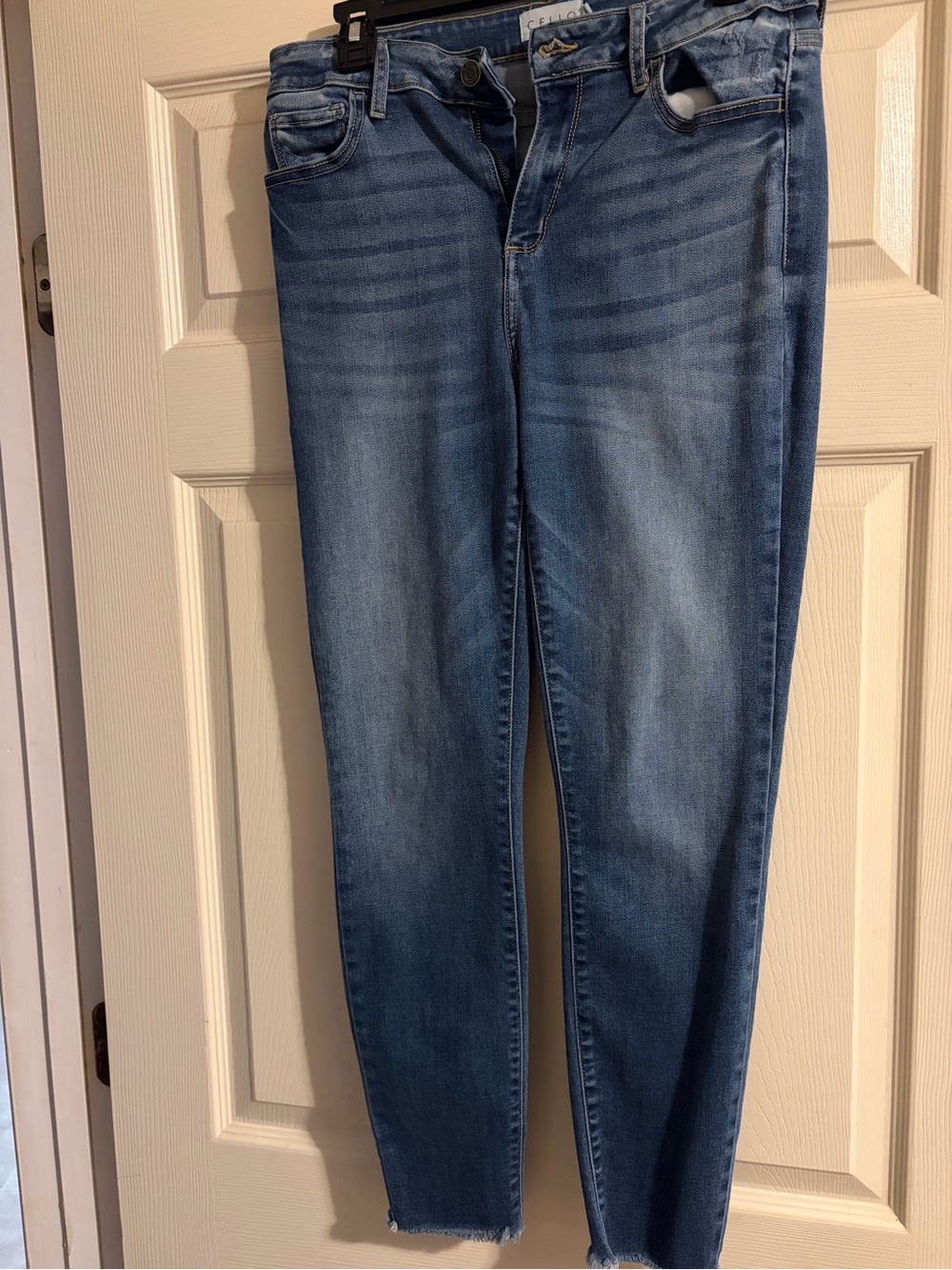 Cello Women's Skinny Mid Blue Jeans